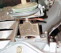 Clean exhaust power valve 